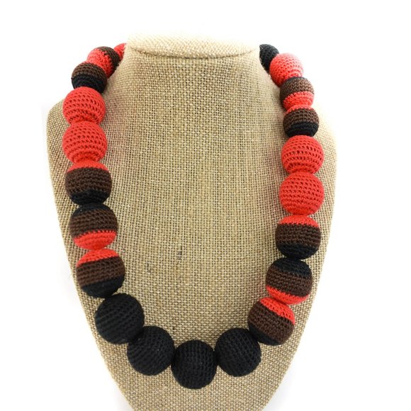Prada Jewelry - PRADA: Black & Red, Crochet Beaded Necklace (mn)